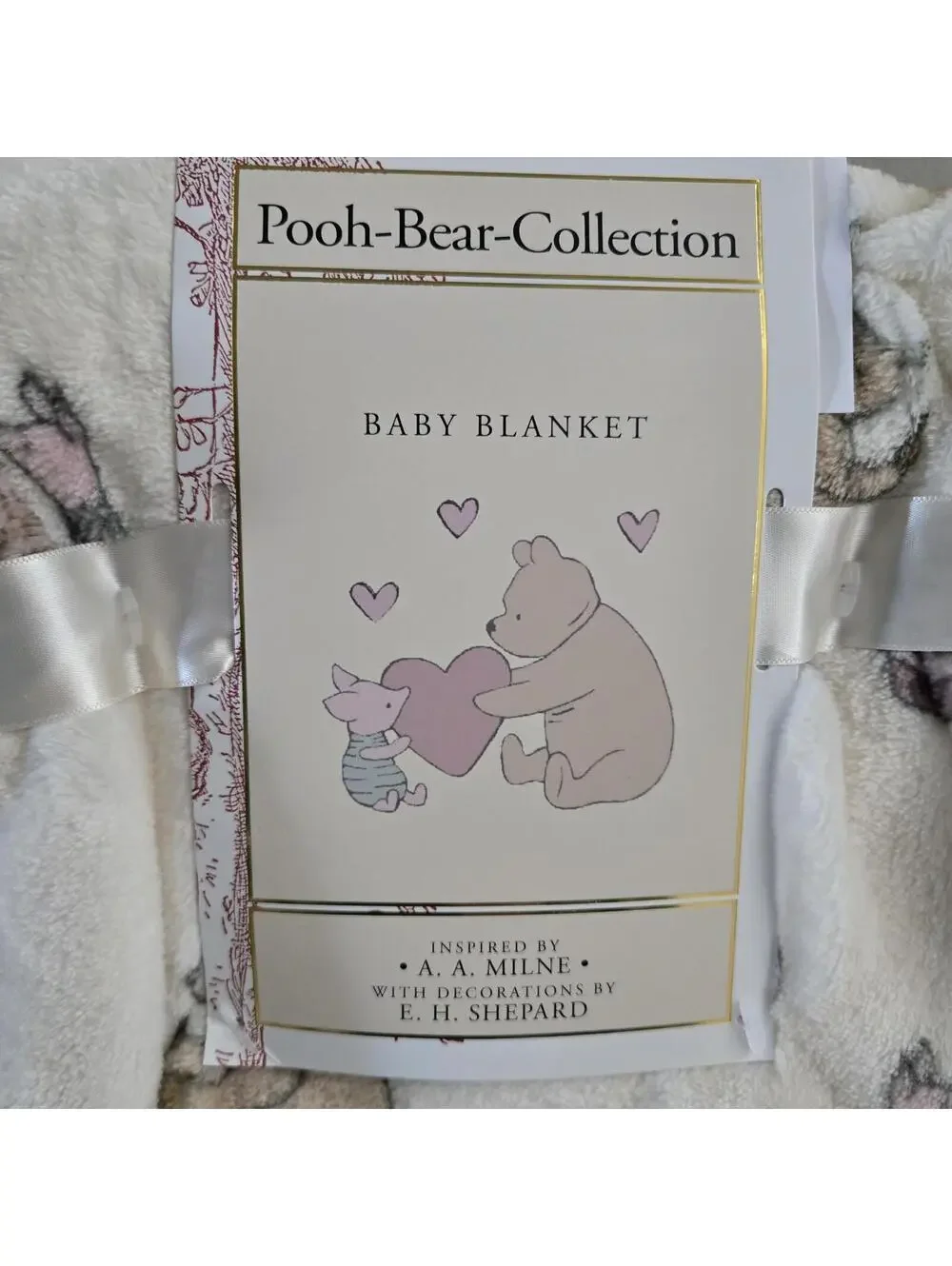 Winnie the Pooh Bear Collection Baby Blanket Valentine's Day Piglet 30 x 40” NEW